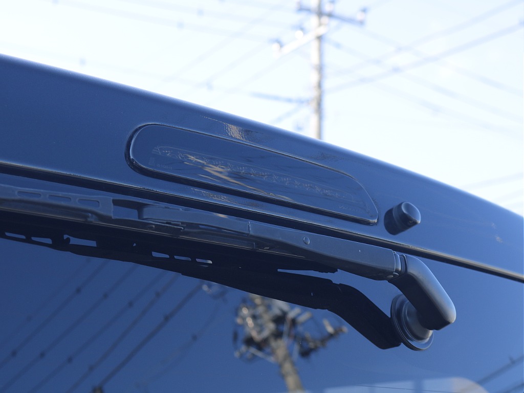 茨城県つくば市にハイエース専門の新車・中古車の展示場を展開！人気のグレード・年式をその場で見比べられます♪皆様のご来場、お問合せを心よりお待ちしております☆