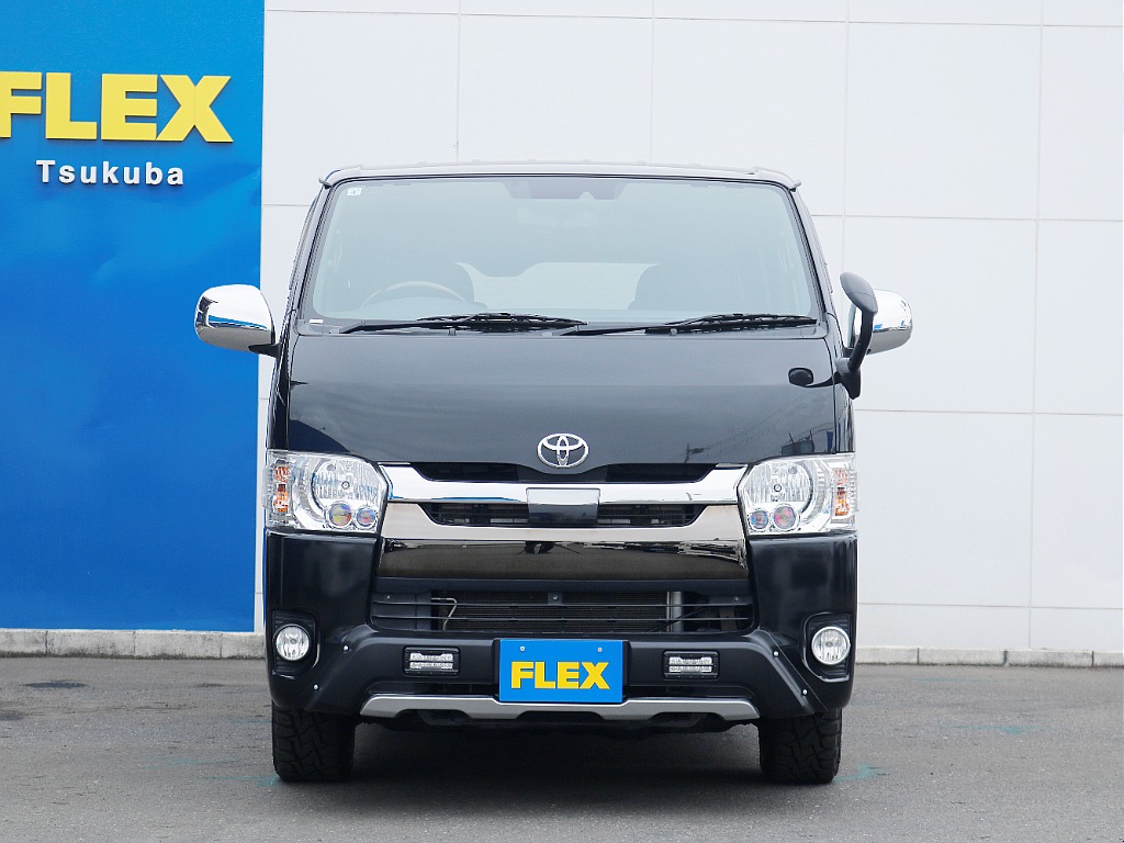 茨城県つくば市にハイエース専門の新車・中古車の展示場を展開！人気のグレード・年式をその場で見比べられます♪皆様のご来場、お問合せを心よりお待ちしております☆