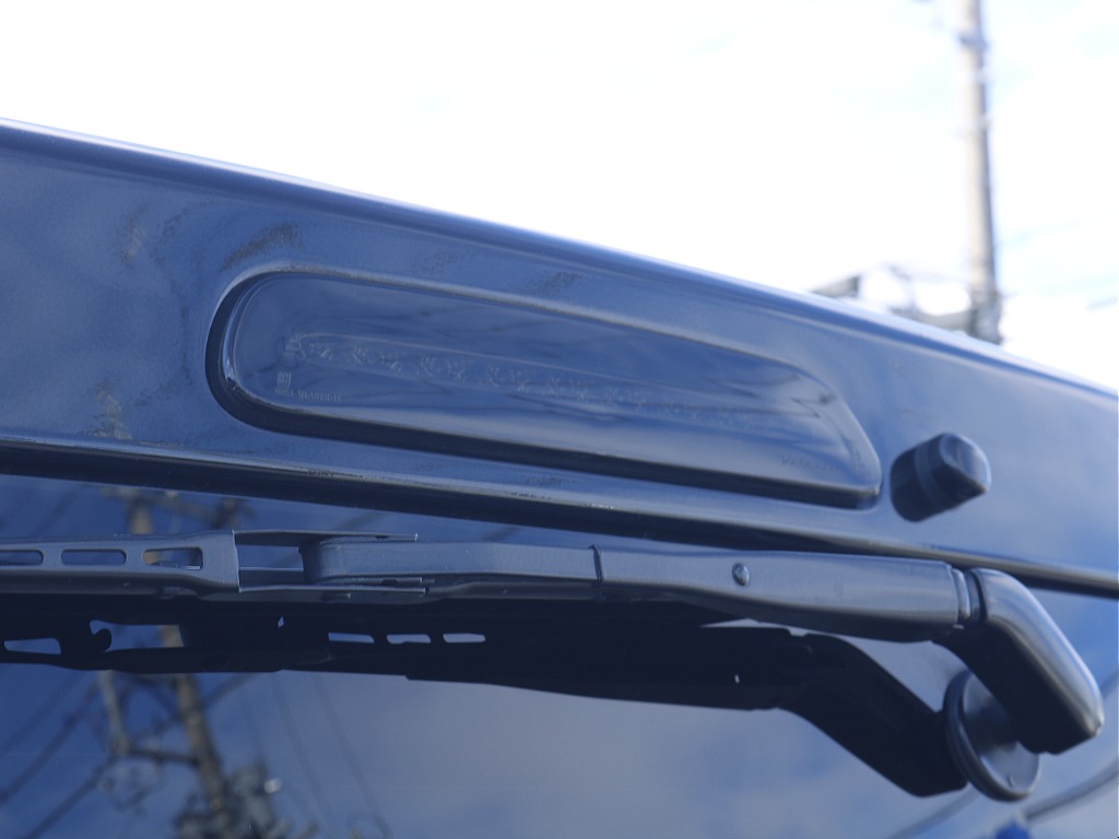 LEDハイマウントストップランプも装着済みです♪