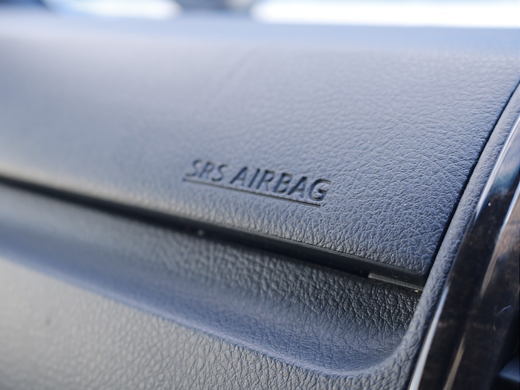 茨城県つくば市にハイエース専門の新車・中古車の展示場を展開！人気のグレード・年式をその場で見比べられます♪皆様のご来場、お問合せを心よりお待ちしております☆