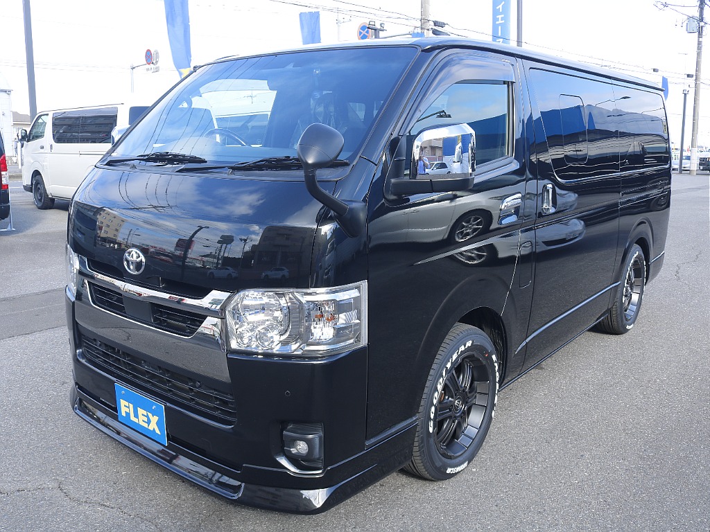茨城県つくば市にハイエース専門の新車・中古車の展示場を展開！人気のグレード・年式をその場で見比べられます♪皆様のご来場、お問合せを心よりお待ちしております☆