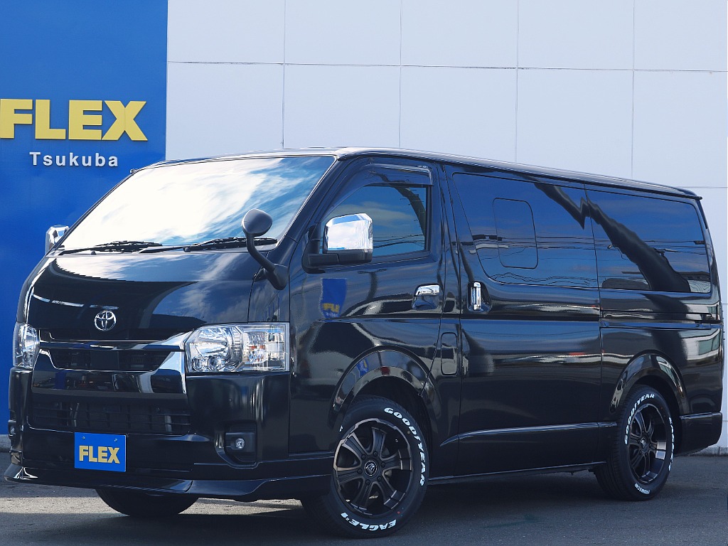 R4年8万キロ台　ハイエースバン　４WD　ディーゼル☆