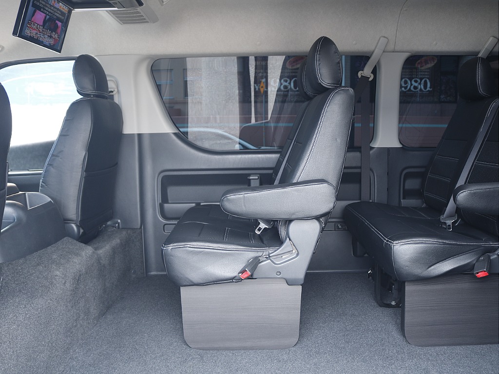 追加カスタムパーツも豊富に取り揃えておりますのでご相談下さい！