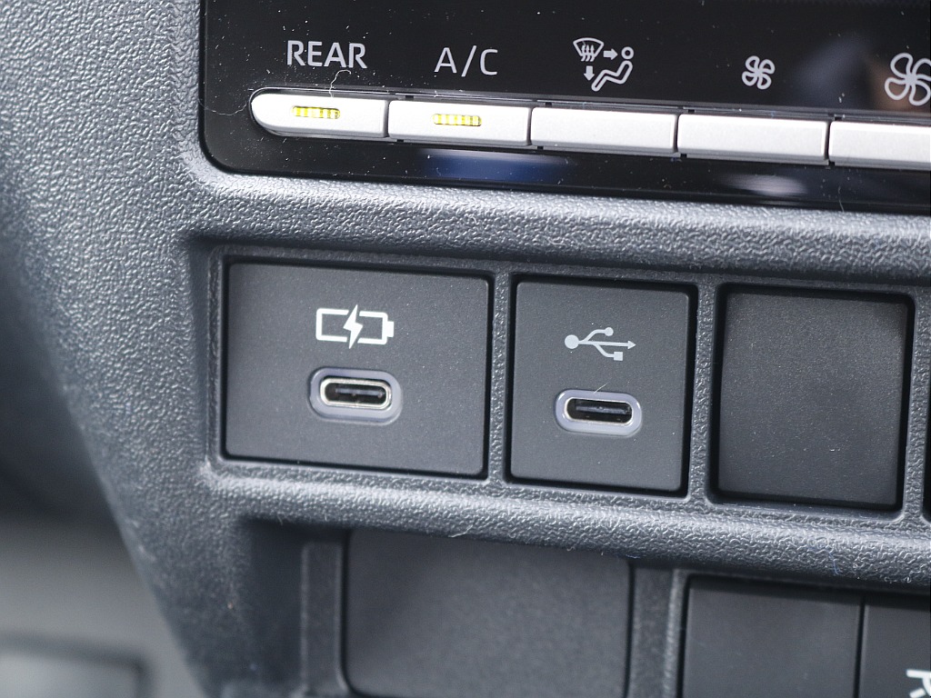 追加カスタムパーツも豊富に取り揃えておりますのでご相談下さい！