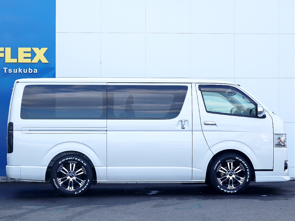 茨城県内最大級のハイエース専門店です！お気軽にご来店、お問い合わせ下さい♪