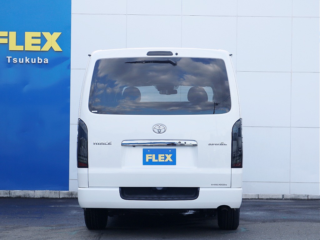 茨城県内最大級のハイエース専門店です！お気軽にご来店、お問い合わせ下さい♪