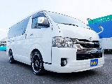 茨城県つくば市にハイエース専門の新車・中古車の展示場を展開！人気のグレード・年式をその場で見比べられます♪皆様のご来場、お問合せを心よりお待ちしております☆