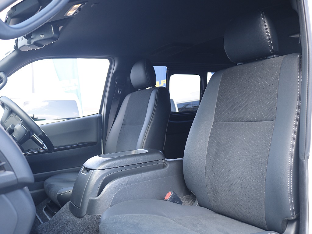 追加カスタムパーツも豊富に取り揃えておりますのでご相談下さい！