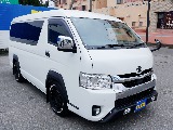 茨城県つくば市にハイエース専門の新車・中古車の展示場を展開！人気のグレード・年式をその場で見比べられます♪皆様のご来場、お問合せを心よりお待ちしております☆