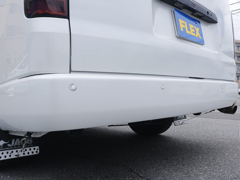 茨城県つくば市にハイエース専門の新車・中古車の展示場を展開！人気のグレード・年式をその場で見比べられます♪皆様のご来場、お問合せを心よりお待ちしております☆