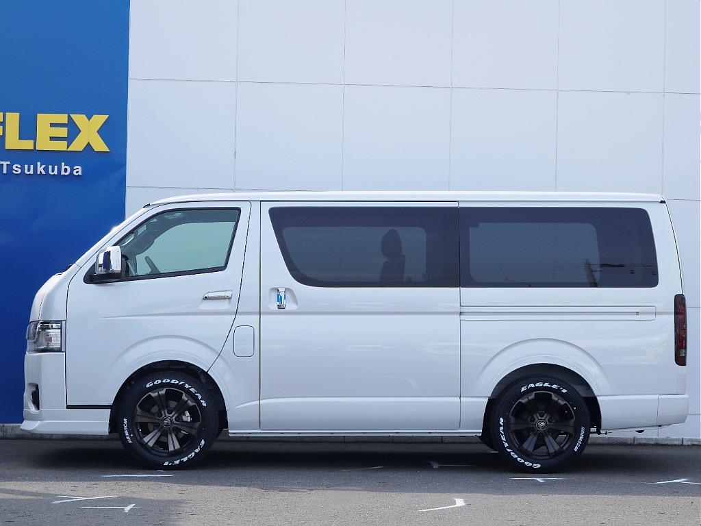 両側パワースライドドア付き！