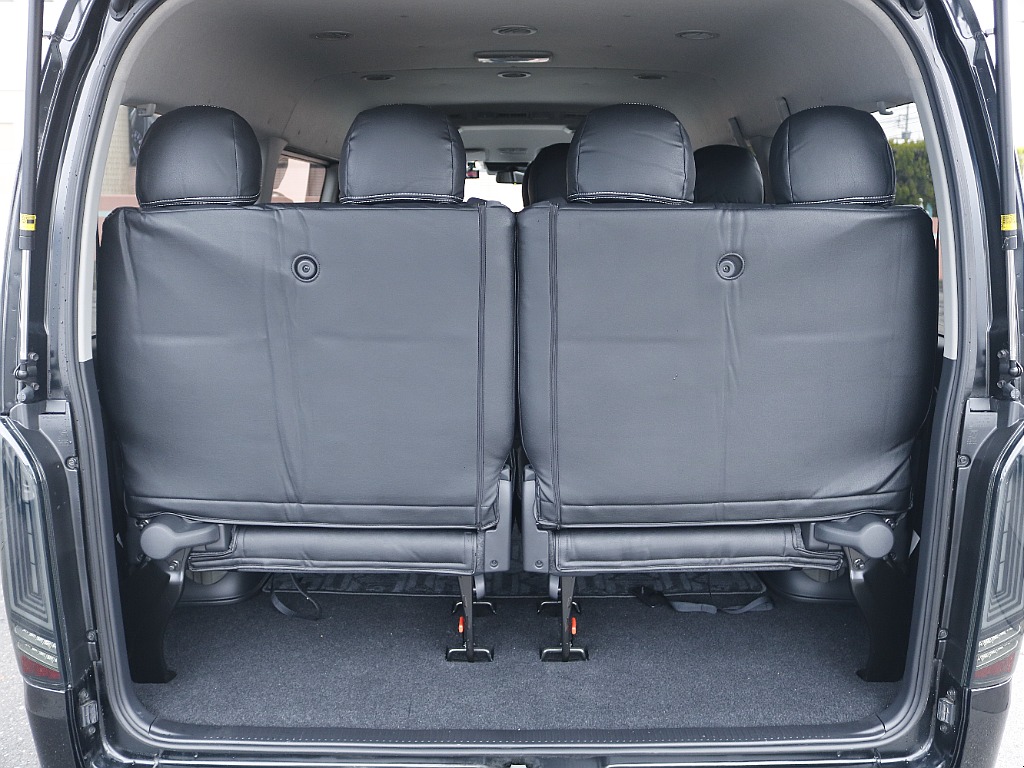 片側ずつ跳ね上げも可能です！