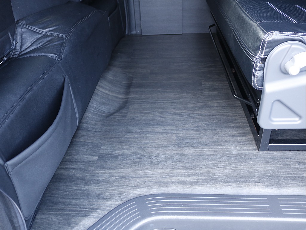 フローリング施工でお手入れもラクチンです♪