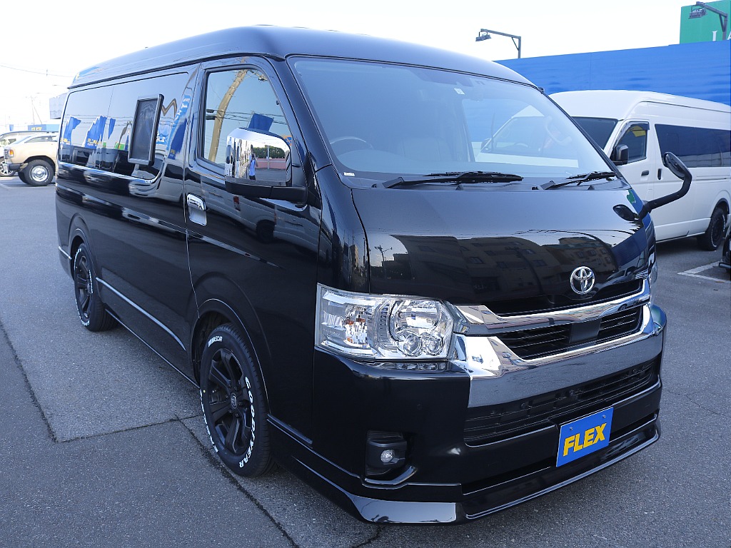 茨城県つくば市にハイエース専門の新車・中古車の展示場を展開！人気のグレード・年式をその場で見比べられます♪皆様のご来場、お問合せを心よりお待ちしております☆