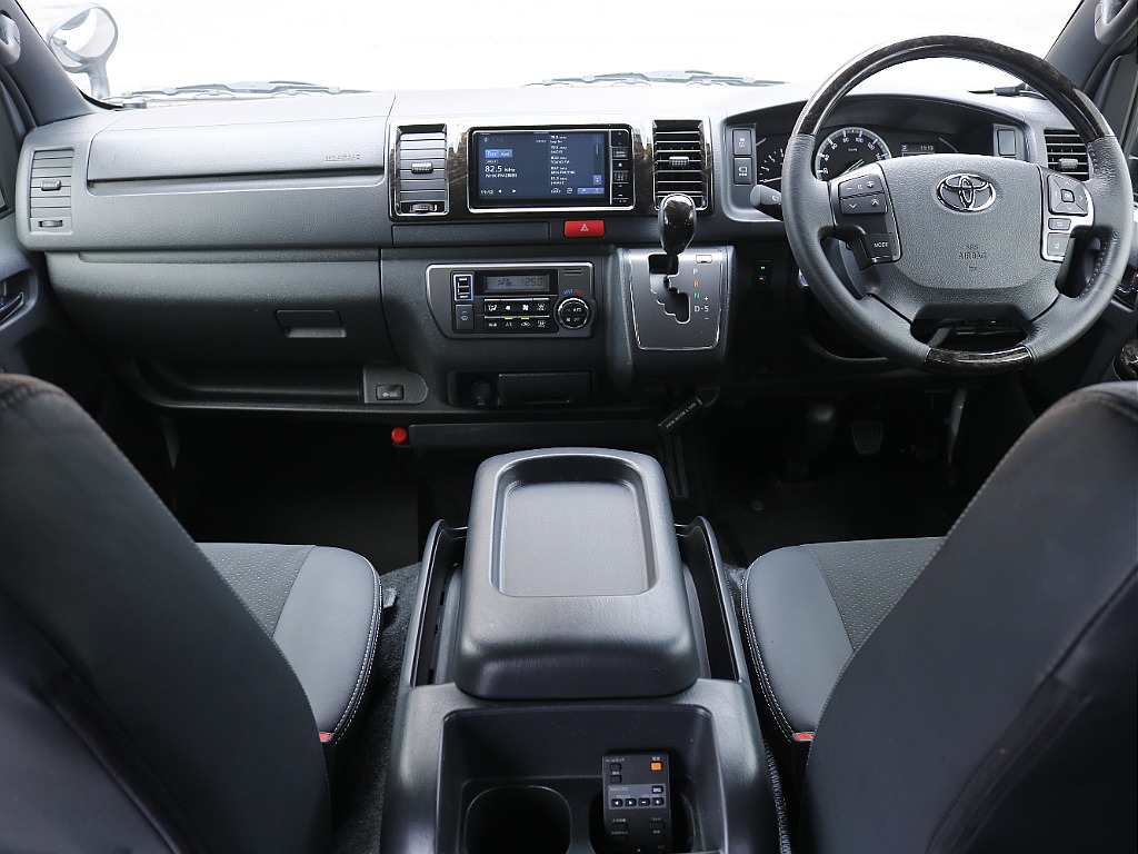 パワフルな走りのディーゼルターボ4WD寒冷地仕様車入庫です！