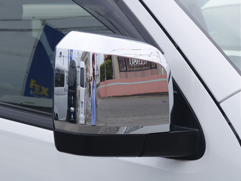 追加カスタムパーツも豊富に取り揃えておりますのでご相談下さい！