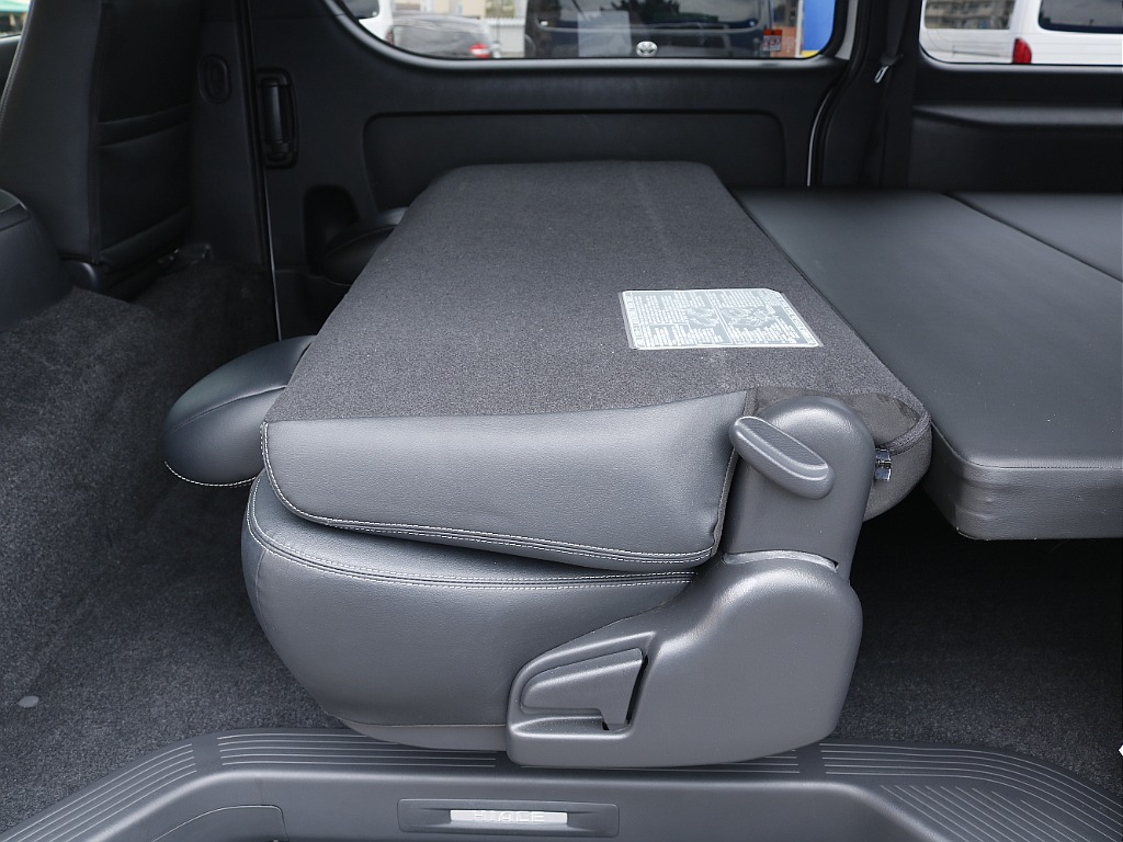 追加カスタムパーツも豊富に取り揃えておりますのでご相談下さい！