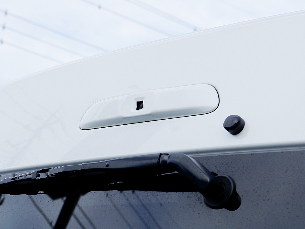 茨城県内最大級のハイエース専門店です！お気軽にご来店、お問い合わせ下さい♪