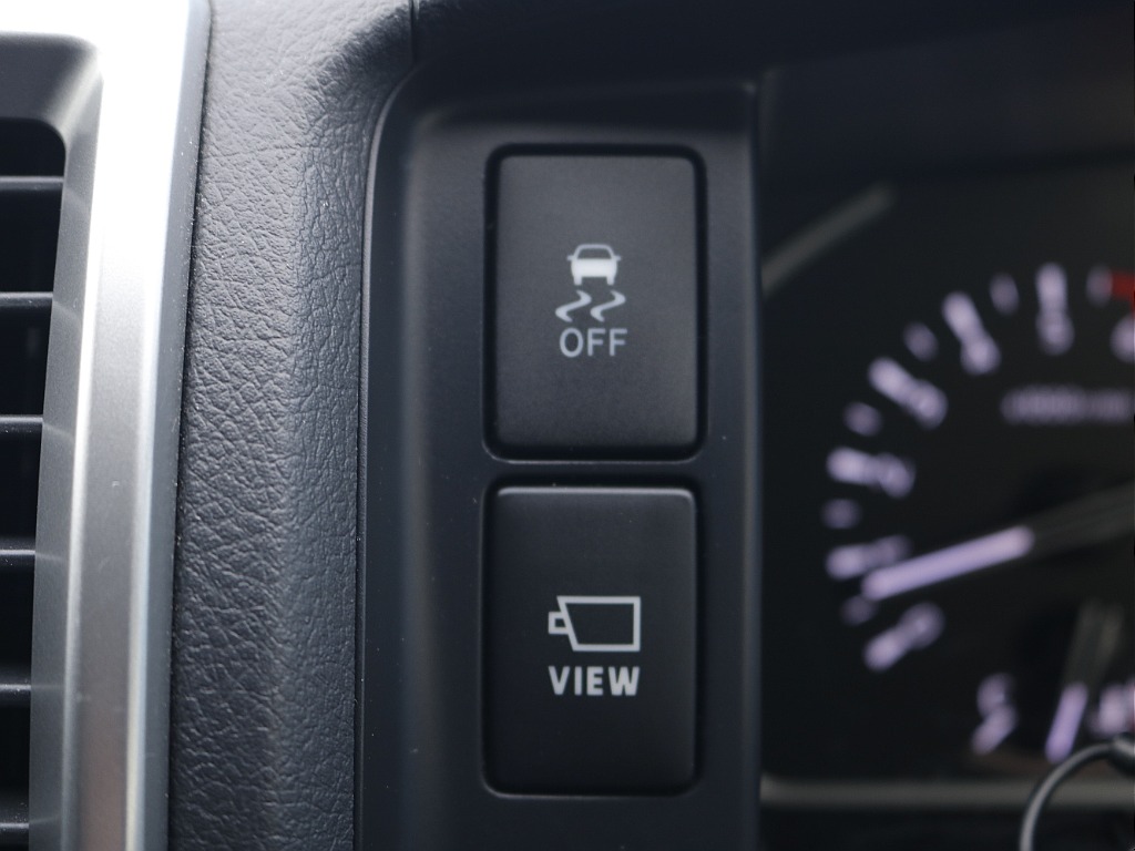 茨城県内最大級のハイエース専門店です！お気軽にご来店、お問い合わせ下さい♪