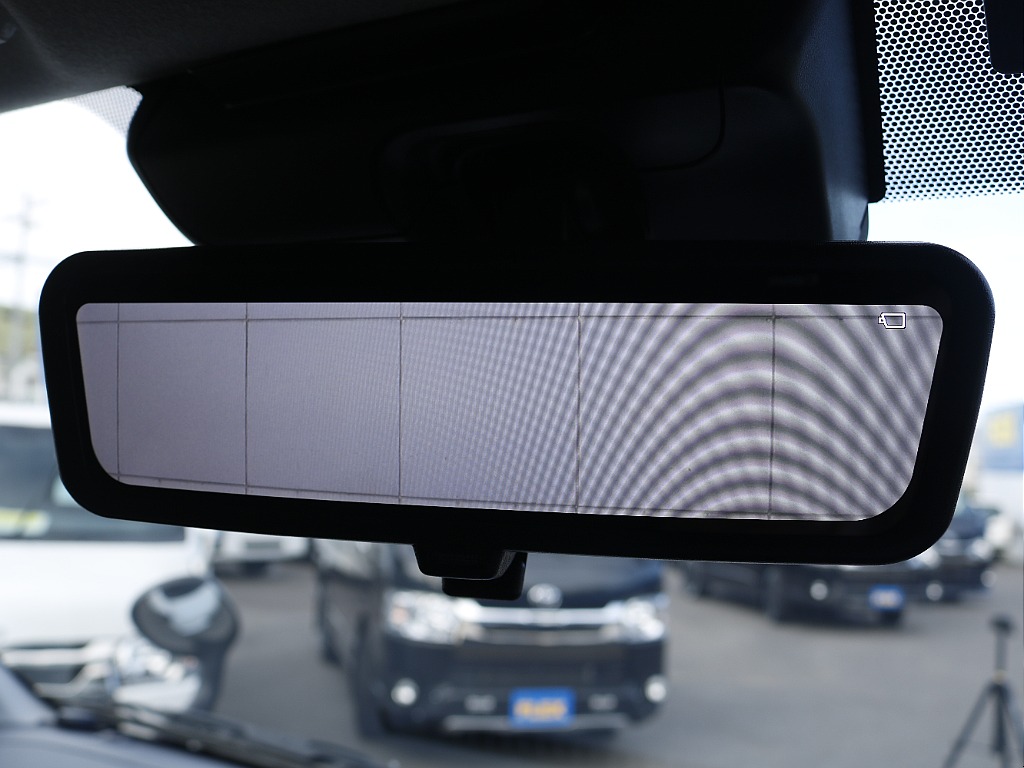 デジタルインナーミラー！