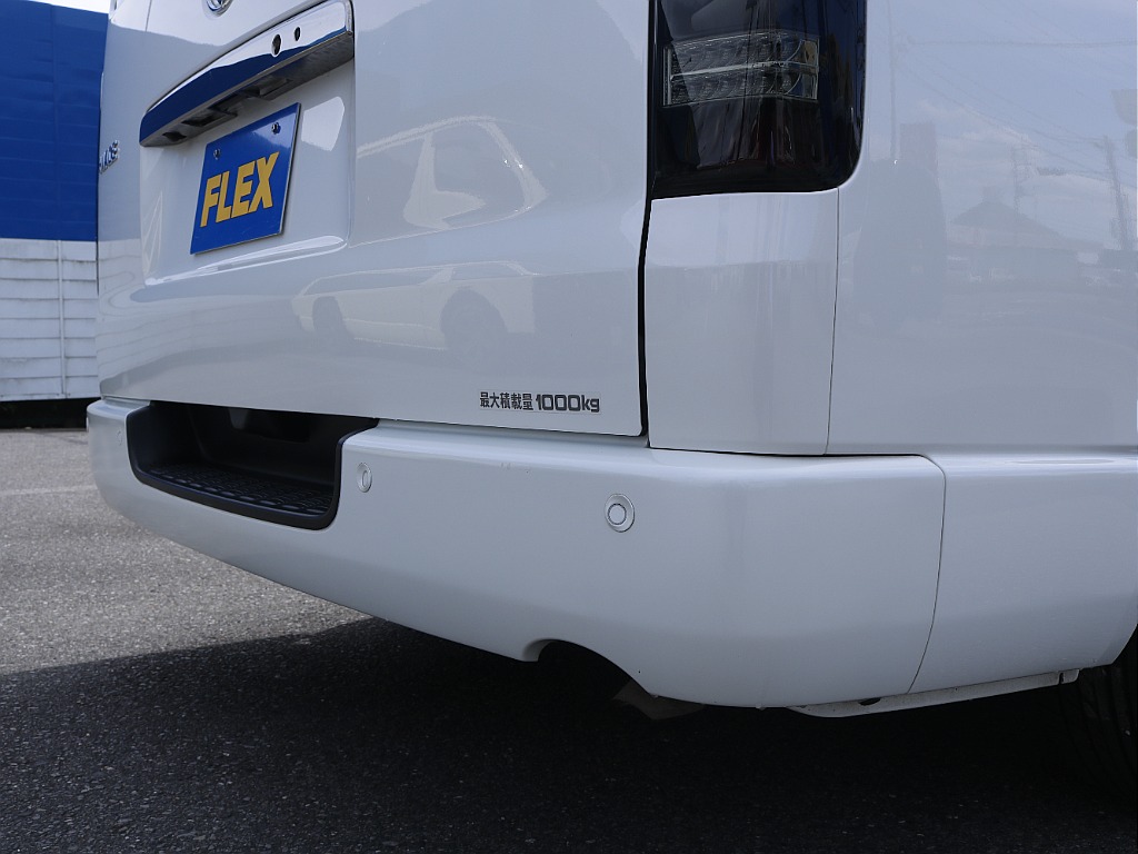 前後インテリジェントクリアランスソナー付きで駐車も安心♪