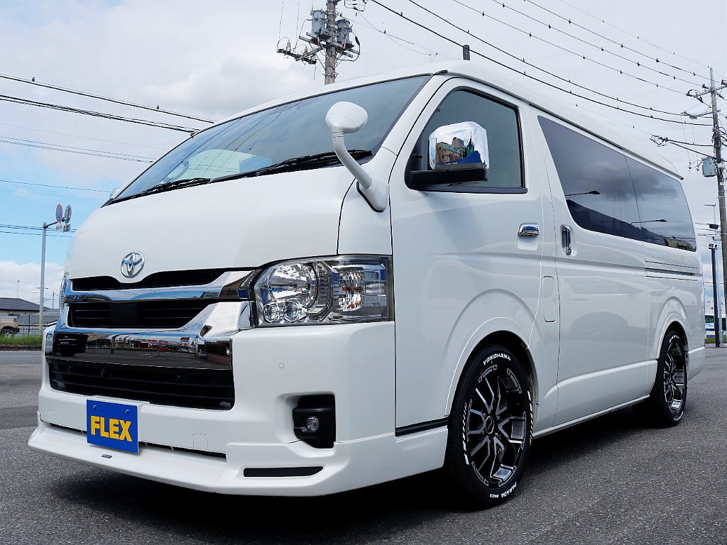 茨城県つくば市にハイエース専門の新車・中古車の展示場を展開！人気のグレード・年式をその場で見比べられます♪皆様のご来場、お問合せを心よりお待ちしております☆
