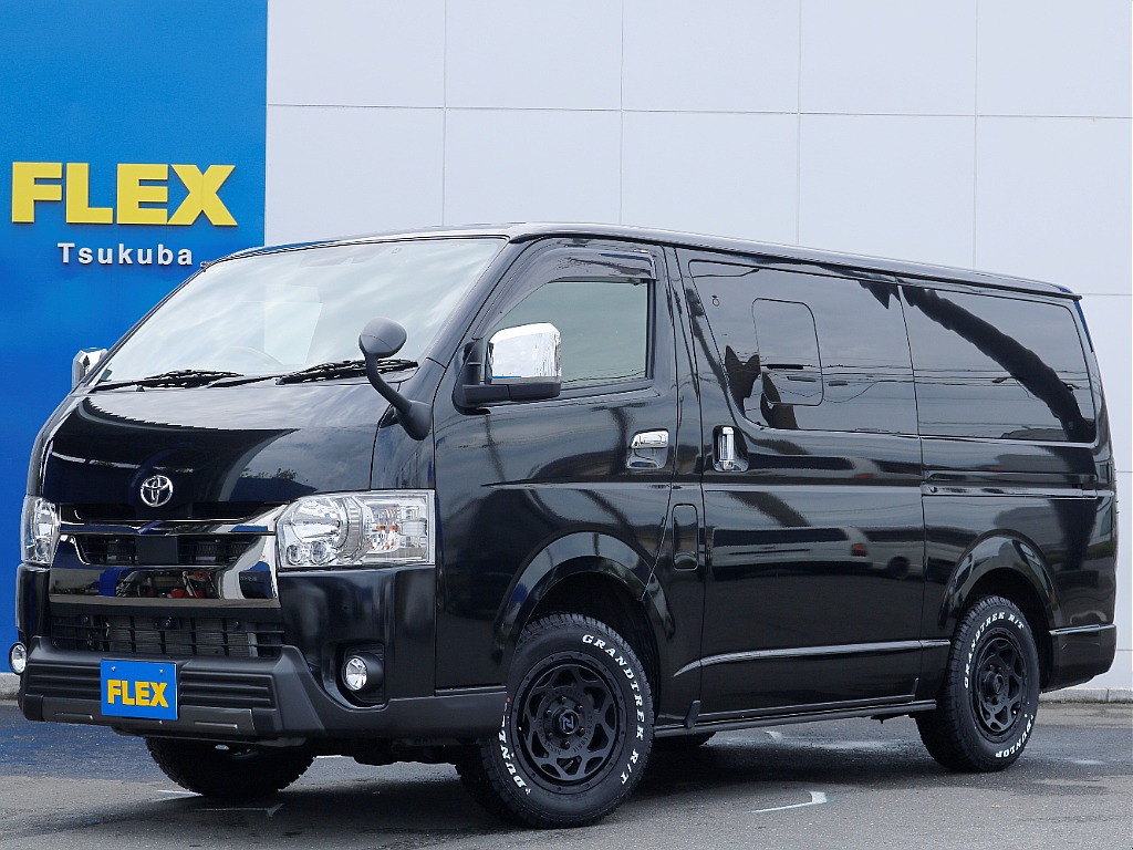 R3年式ハイエースバンDARKPRIMEⅡ4WDディーゼルターボ寒冷地仕様車