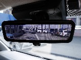 メーカーオプションのデジタルインナーミラー！