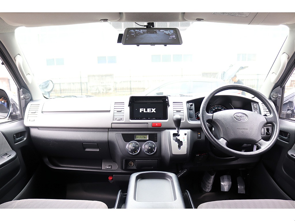 トヨタ&nbsp;ハイエースバン&nbsp;5ドア2.0マルチRトランスポーターⅡロング&nbsp;【コスパ◎】【アウトレット車両】&nbsp;群馬県の詳細画像&nbsp;その4