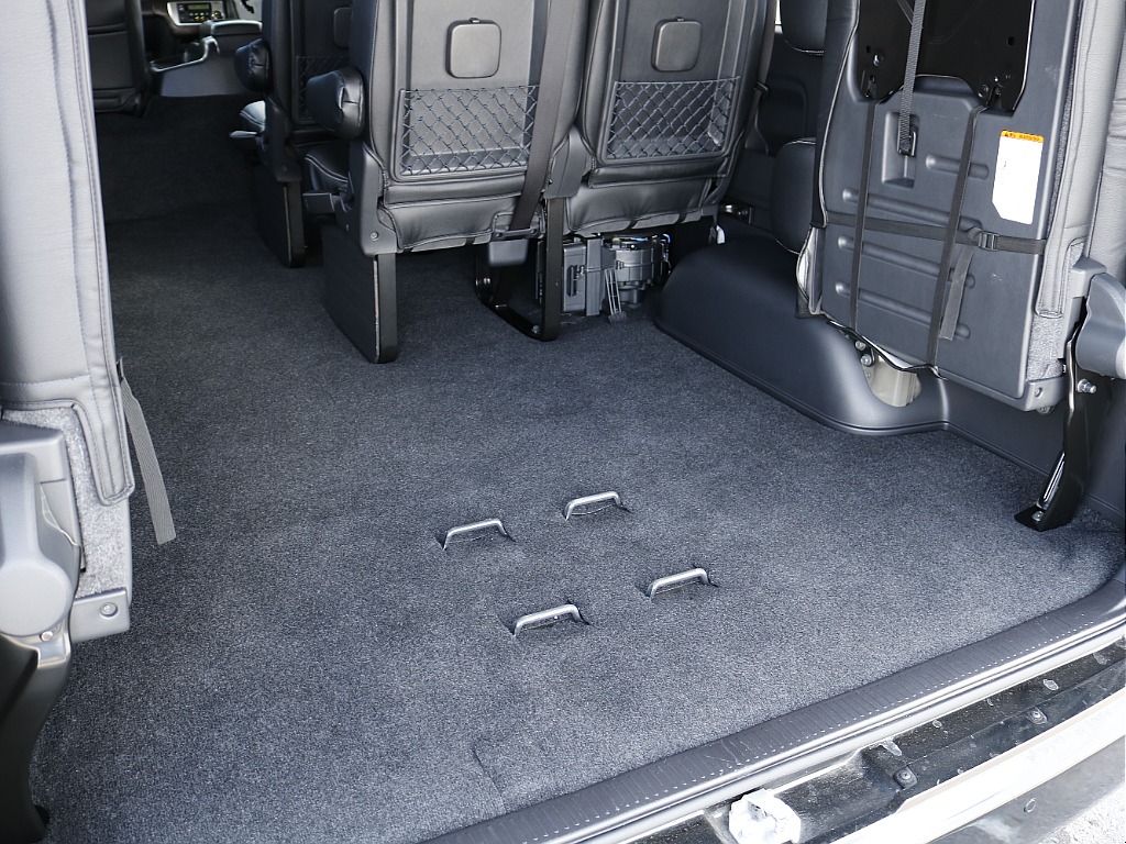 トヨタ&nbsp;ハイエース&nbsp;ワゴン2.7GLロング ミドルルーフ 4WD&nbsp;【ローダウン】【フロントスポイラー】&nbsp;茨城県の詳細画像&nbsp;その14