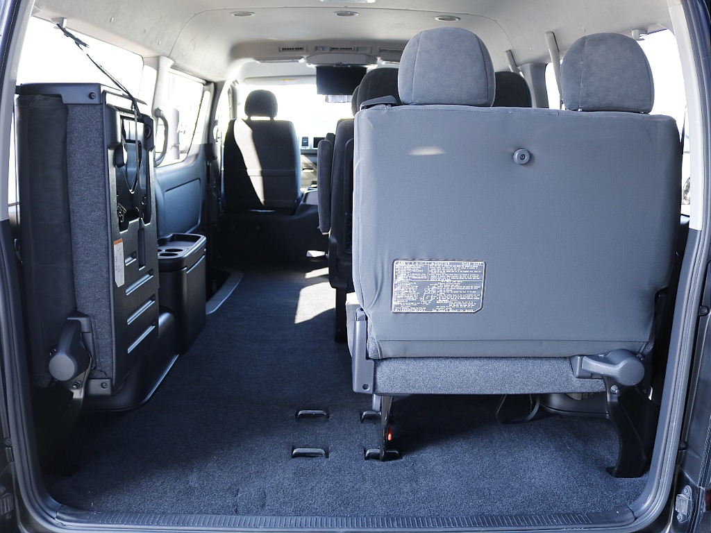 トヨタ&nbsp;ハイエース&nbsp;ワゴン2.7GLロング ミドルルーフ 4WD&nbsp;【8インチナビ】【フリップダウンモニター】&nbsp;茨城県の詳細画像&nbsp;その12