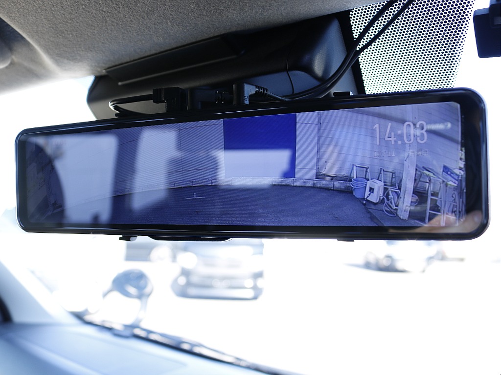 トヨタ&nbsp;ハイエース&nbsp;ワゴン2.7GLロング ミドルルーフ 4WD&nbsp;【8インチナビ】【フリップダウンモニター】&nbsp;茨城県の詳細画像&nbsp;その6