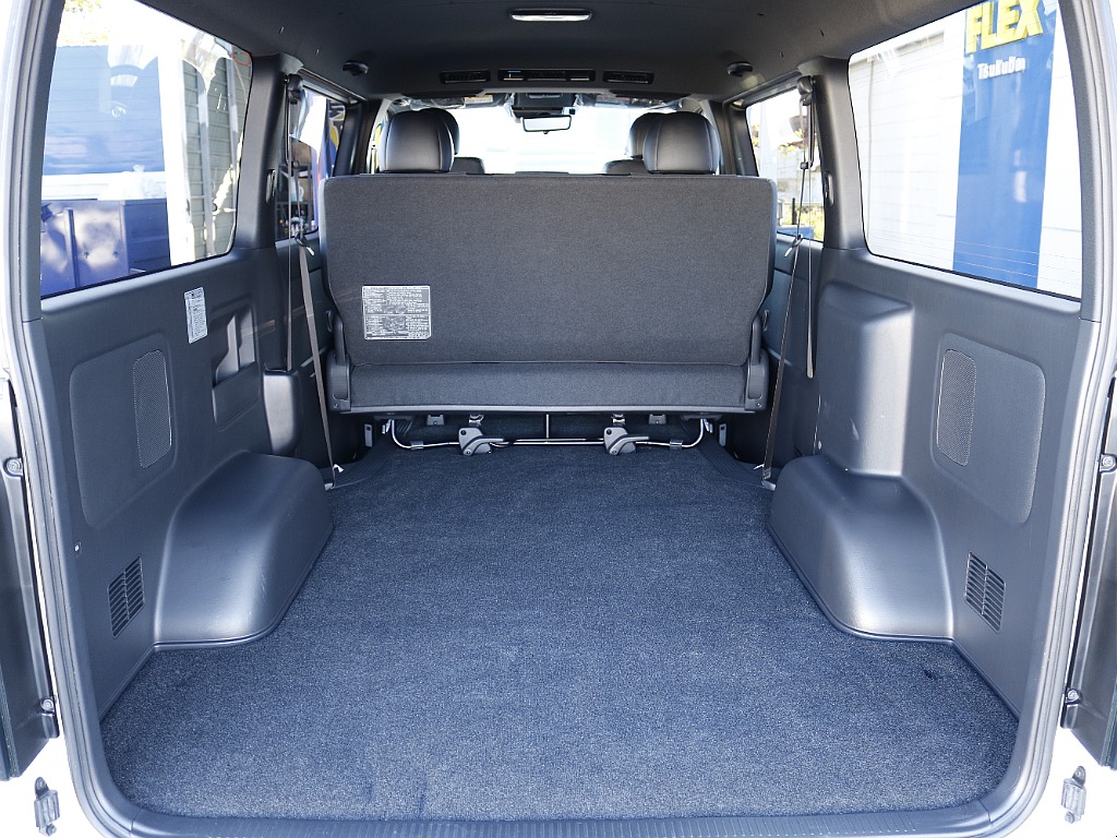トヨタ&nbsp;ハイエースバン&nbsp;5D2.8DTスーパーGLダークプライムS L 4WD&nbsp;【BIG-X】【ブラックエディション】&nbsp;茨城県の詳細画像&nbsp;その14