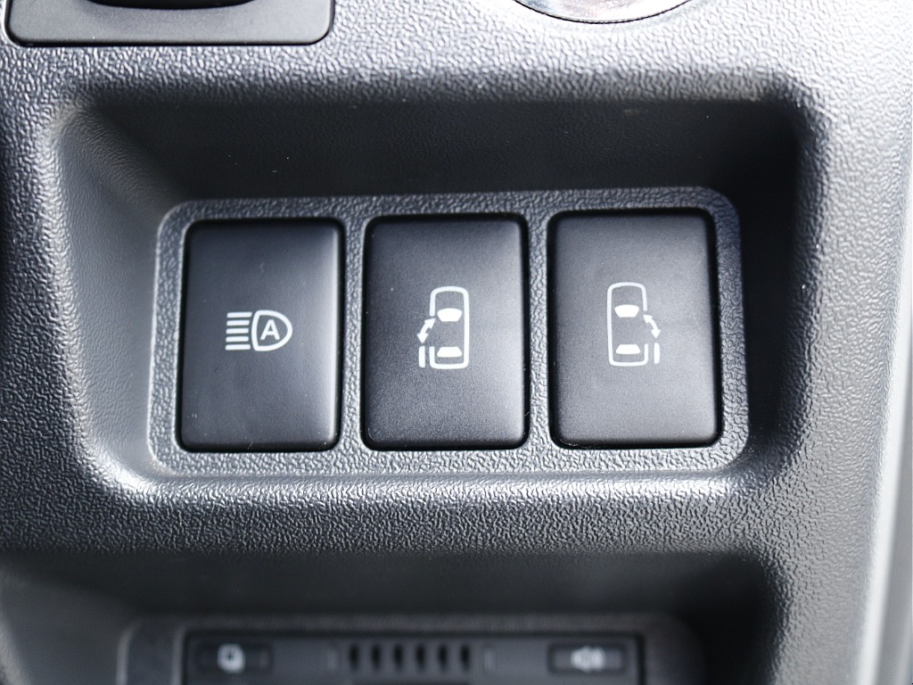 トヨタ&nbsp;ハイエースバン&nbsp;5D2.8DTスーパーGLダークプライムⅡL 4WD&nbsp;【オフロード】【ベッドキット】&nbsp;茨城県の詳細画像&nbsp;その16