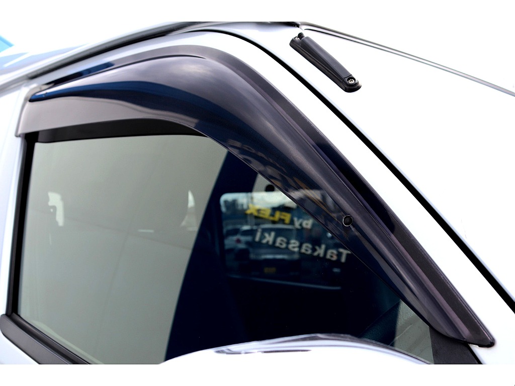 トヨタ ハイエース ワゴン2.7GLロング ミドルルーフ 【厳選中古車】 群馬県の詳細画像 その10