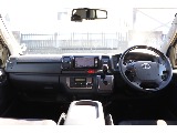 トヨタ ハイエースバン 5D2.0スーパーGLダークプライムロング 【厳選仕入】 バッテリー新品交換済み 群馬県の詳細画像 その2