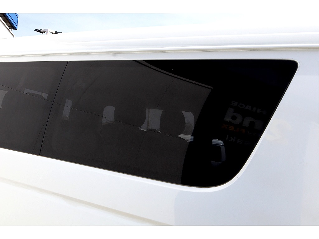 トヨタ ハイエース ワゴン2.7GLロング ミドルルーフ 【厳選仕入】 新品バッテリー付き 群馬県の詳細画像 その11