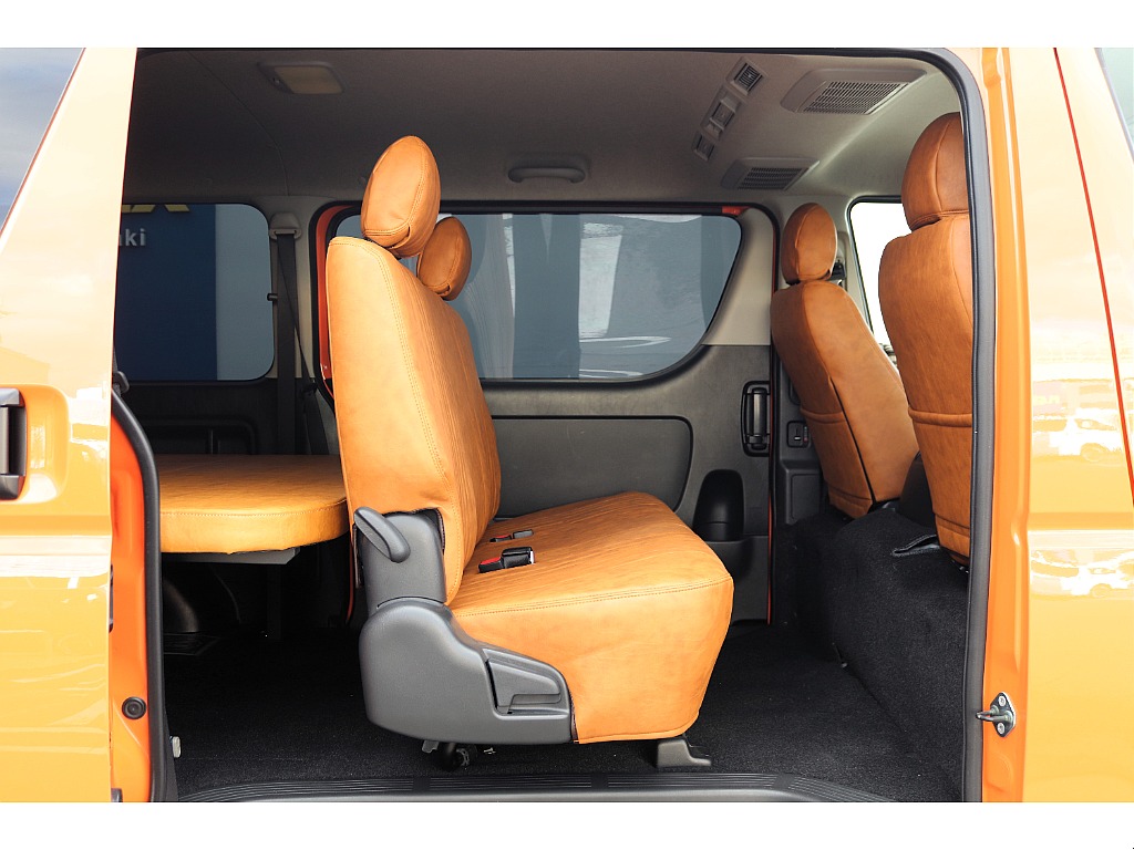 ハイエース高崎店にて展示中♪気になった方はお早めにご連絡くださいませ！0247-329-5670