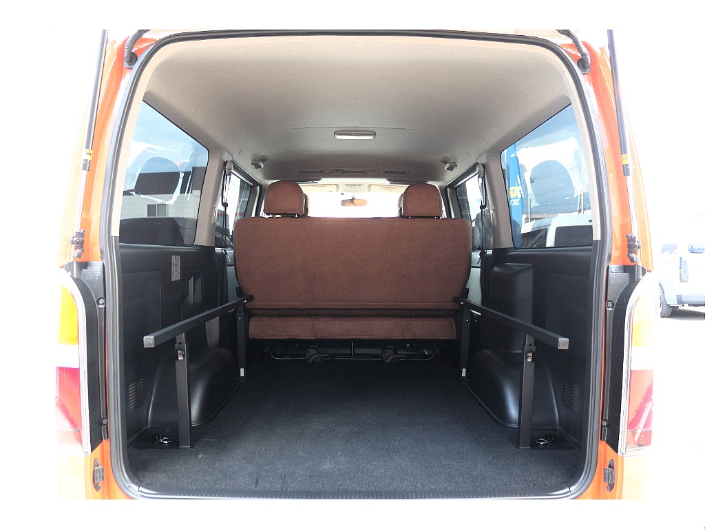 ハイエース高崎店にて展示中♪気になった方はお早めにご連絡くださいませ！0247-329-5670