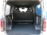 バンならではの荷室になります！！