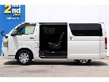 もちろん納車前にも点検整備を行い、オイル類や消耗品の交換を行います！また最終仕上げを行いご納車をさせていただきます！