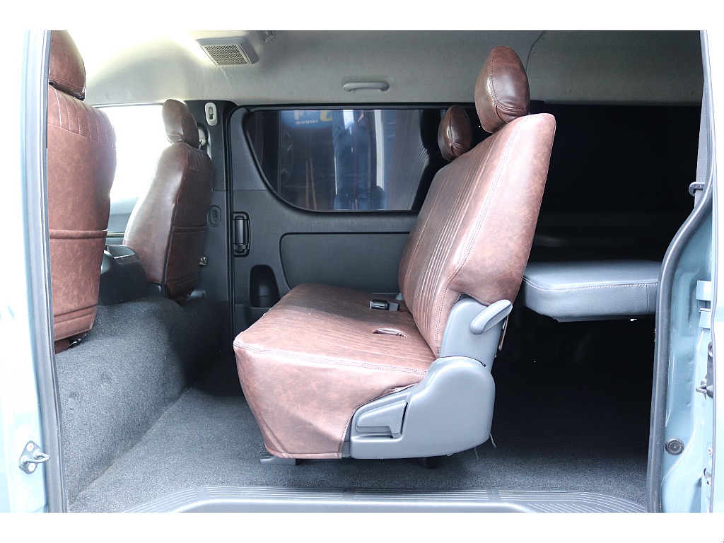 ハイエースセカンド高崎店にて展示中♪027-384-3591