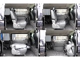 セカンドシートは折り畳み式で跳ね上げ可能です♪