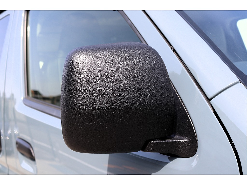 ハイエースセカンド高崎店にて展示中♪027-384-3591