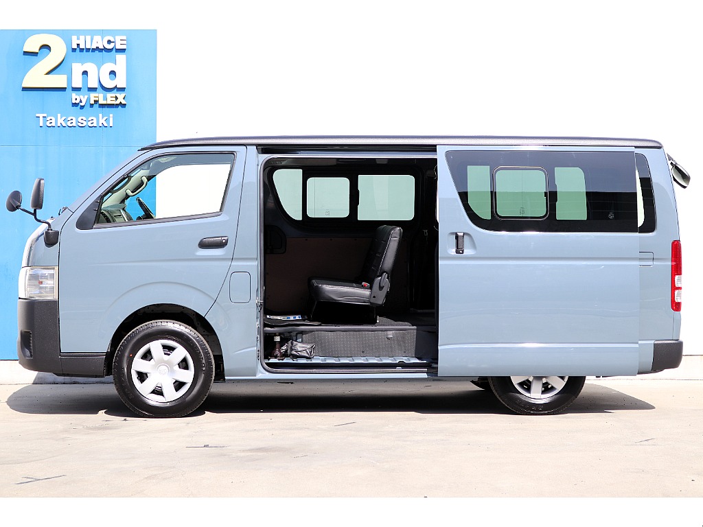 ハイエースセカンド高崎店にて展示中♪027-384-3591