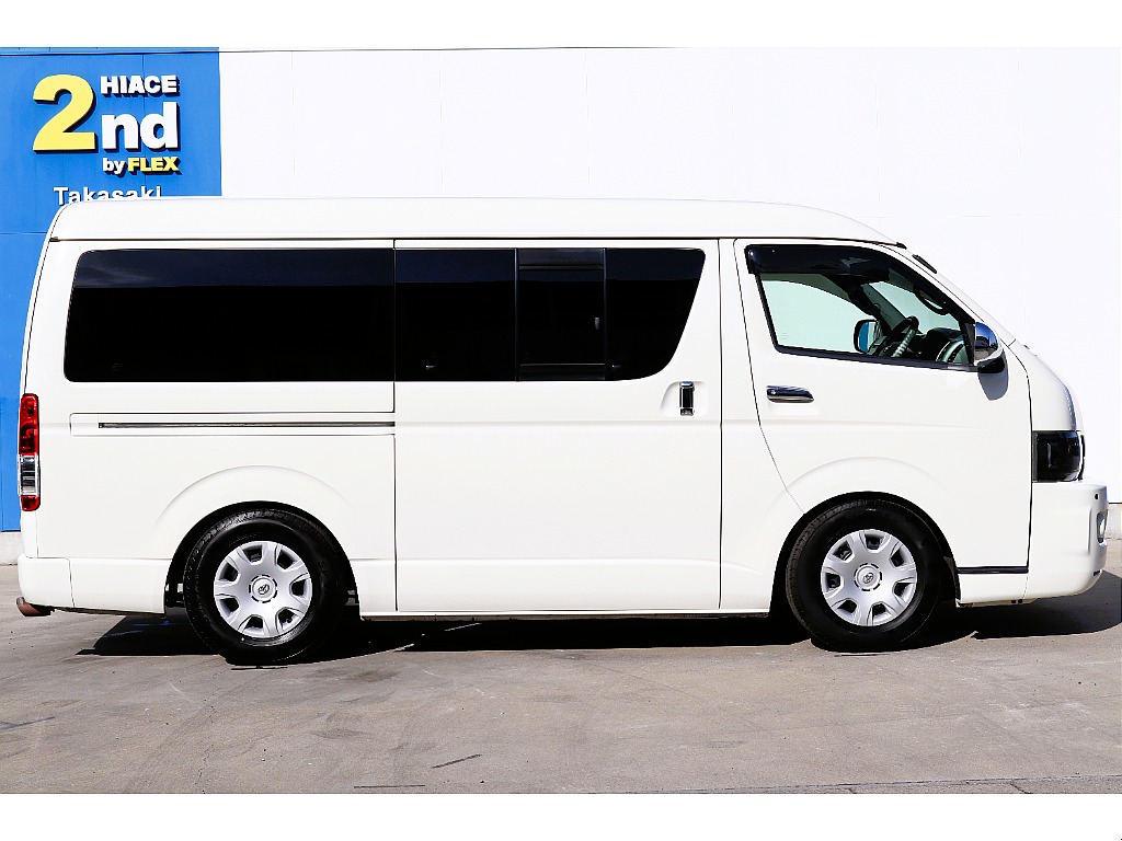 ハイエースセカンド高崎店にて展示中♪027-384-3591