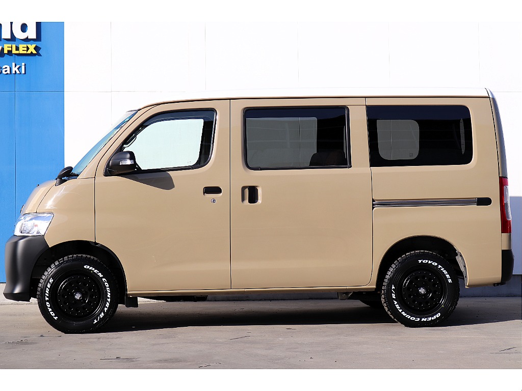 ハイエースセカンド高崎店にて展示中♪027-384-3591