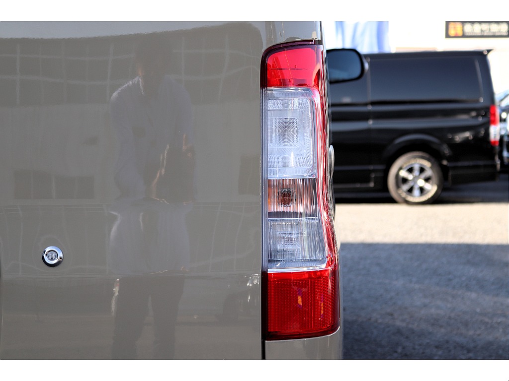 ハイエースセカンド高崎店にて展示中♪027-384-3591