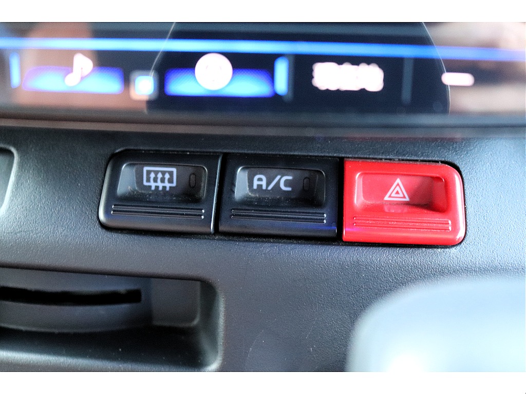 ハイエースセカンド高崎店にて展示中♪027-384-3591