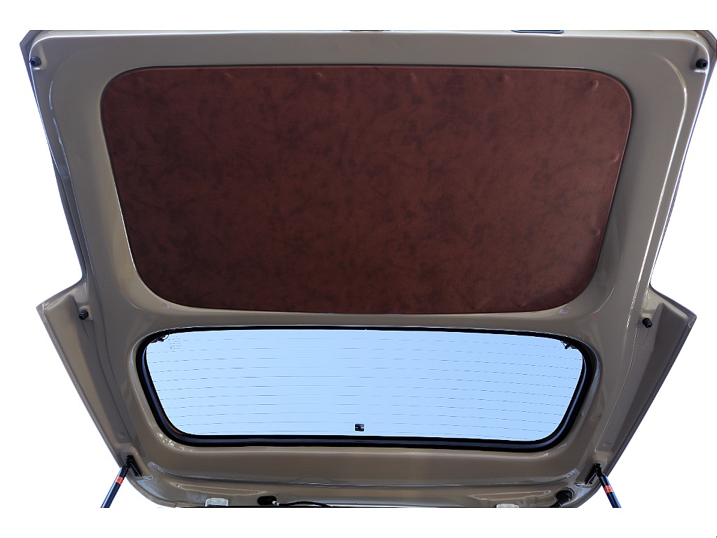 ハイエースセカンド高崎店にて展示中♪027-384-3591